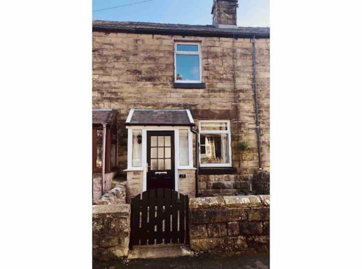 Boutique Cottage In The Heart Of Buxton Town Εξωτερικό φωτογραφία